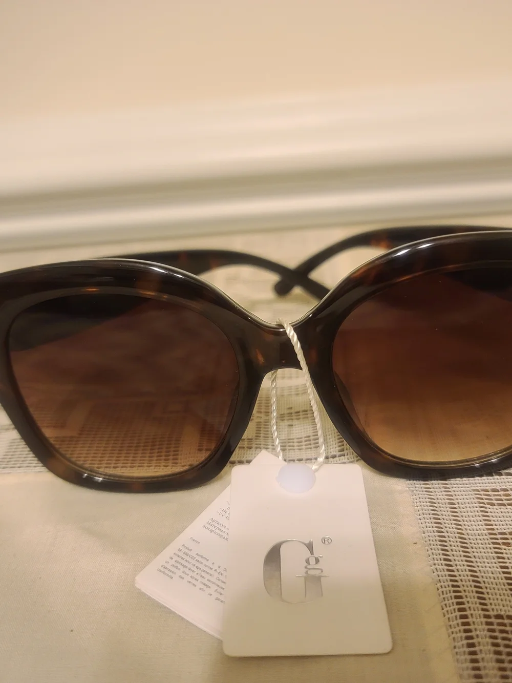 Womens Brown Gradient Cat-Eye Sunglasses